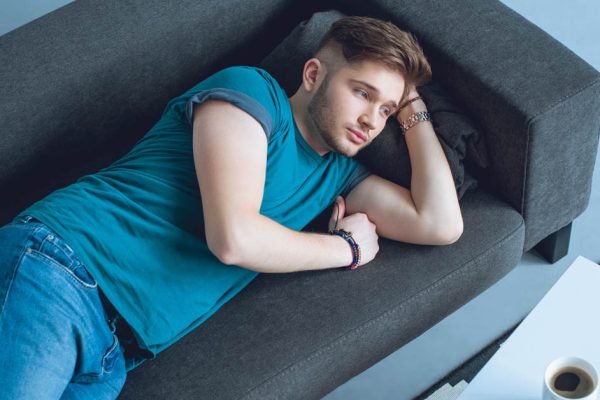 История матери, которая воспитала эгоистичного сына, а теперь никак не может с ним совладать