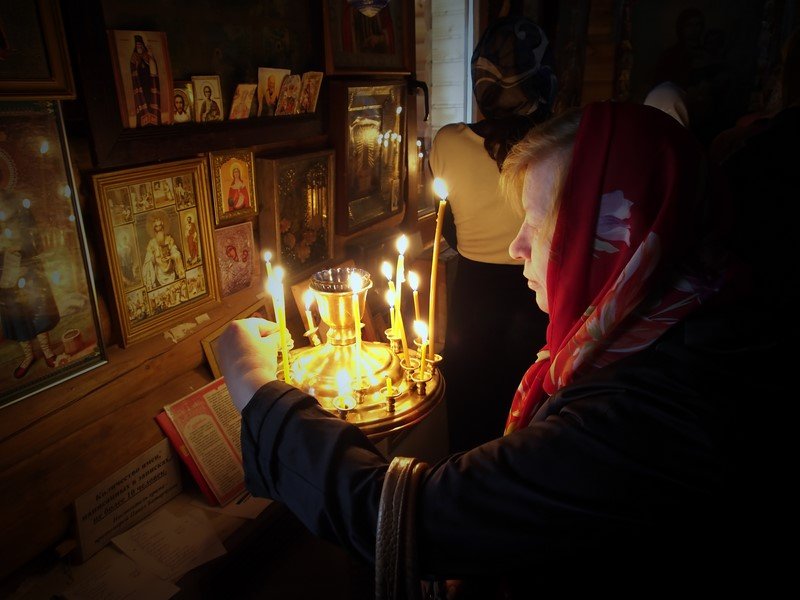 Почему свечи в храме не могут быть бесплатными Советы,Молитвы,Православие,Свечи,Традиции,Церковь