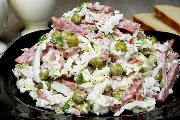 Ради салата «Днестр» достаю летом фамильный хрусталь, мой летний вариант оливье