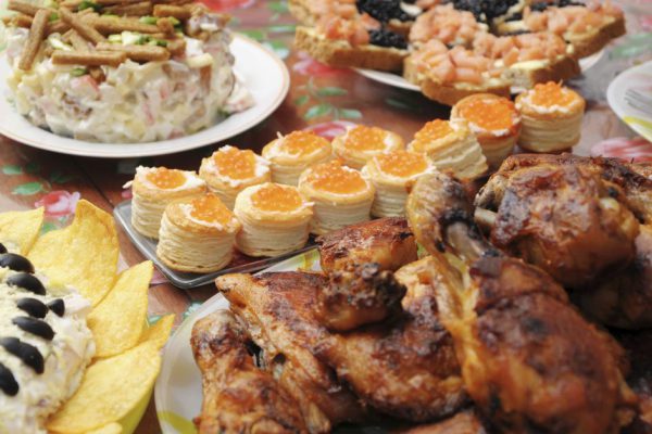 Купили сестре мужа золотой браслет и поехали на юбилей в деревню, но оказалось, что нас там не ждали