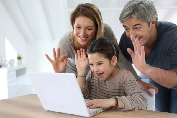 Насколько часто нужно созваниваться со взрослыми детьми