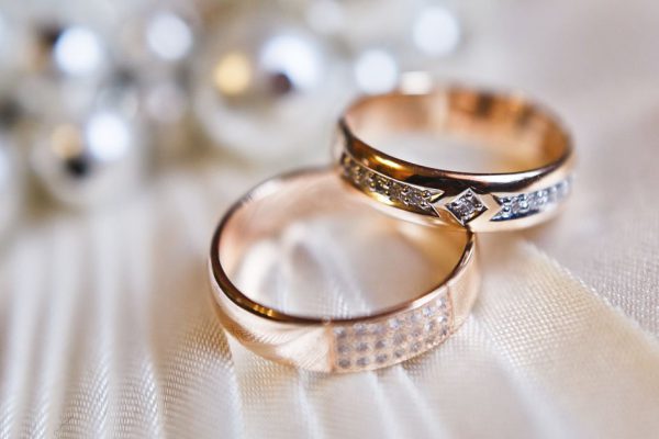 Сын потратил все деньги на свадьбу, а родителей не пригласил