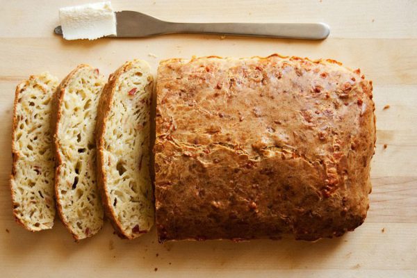 Рецепт домашнего сырного хлеба: ты просто обязан это попробовать!