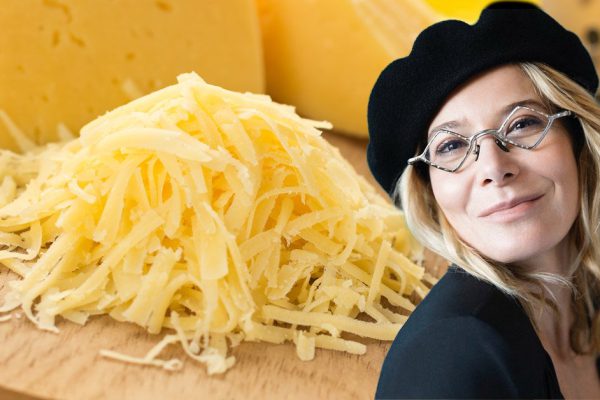 Сырный пирог из рук моложавой Юлии Высоцкой