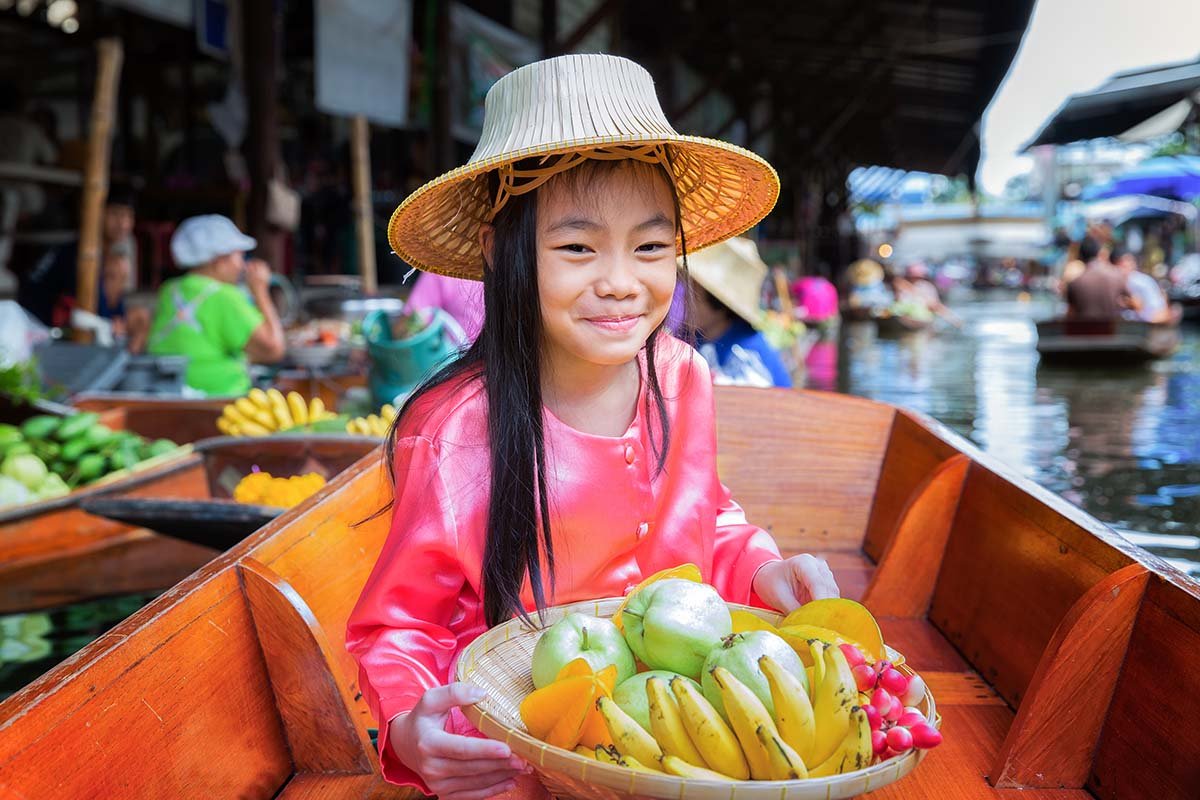 Как устроен быт тайских жен и почему большинство из них совершенно не умеют готовить Таиланде, очень, ребенка, всегда, нужно, можно, чтобы, здесь, работает, просто, могут, людей, стоит, тайских, умеют, готовить, непременно, родственники, этого, детям