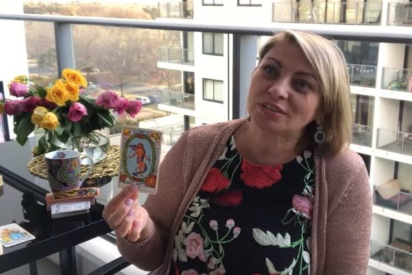 Таро-прогноз на октябрь от Анжелы Перл