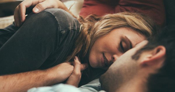 Темная сторона любви: что делать, если понимаешь, что близкий человек стал для тебя чужим?