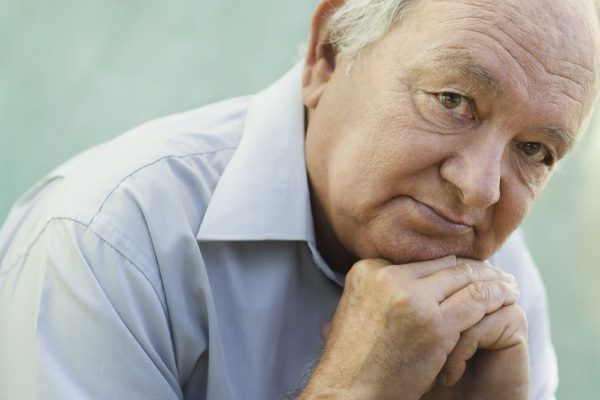 На что нельзя жаловаться знакомым и друзьям