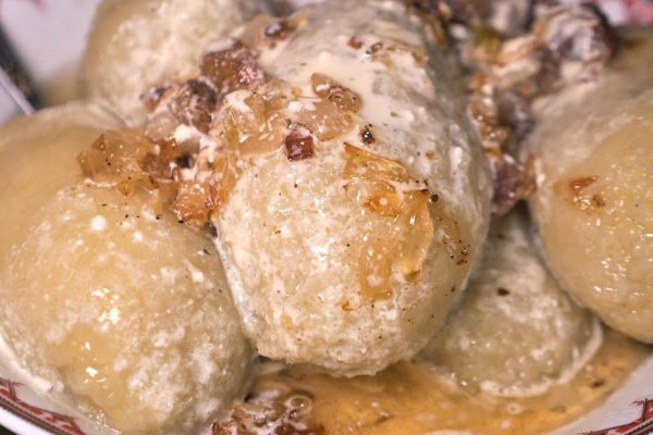 Удивительные картофельные пироги без грамма муки, хозяйка Оксана показывает процесс приготовления