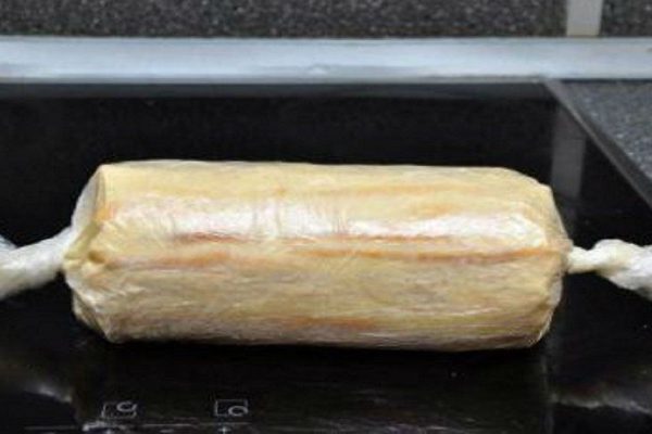 Она завернула дешевое печенье в пищевую пленку… Через 15 минут я не мог оторваться от тарелки!