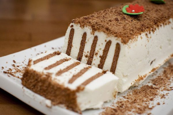 Как приготовить торт без выпечки из печенья и творога