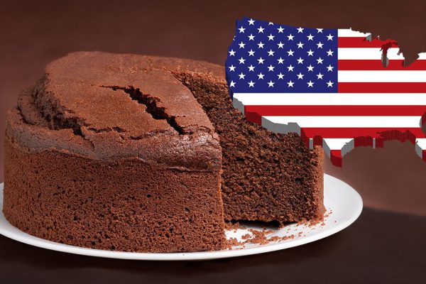 Шоколадный торт «Депрессия», что был безумно популярен в США 1930-х годов