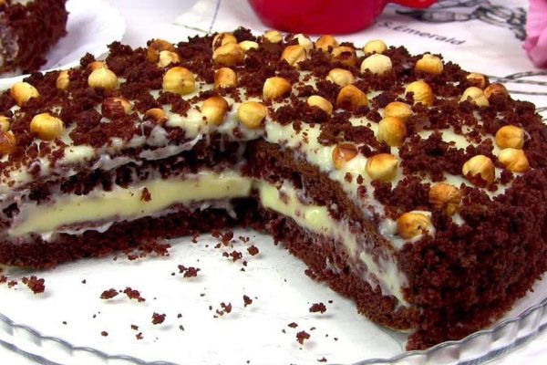Дети любят шлындать по кофейням, приготовила дома торт «Фантазия», лучше любого покупного десерта