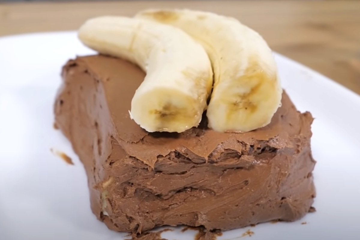 торт с бананами и творогом без выпечки
