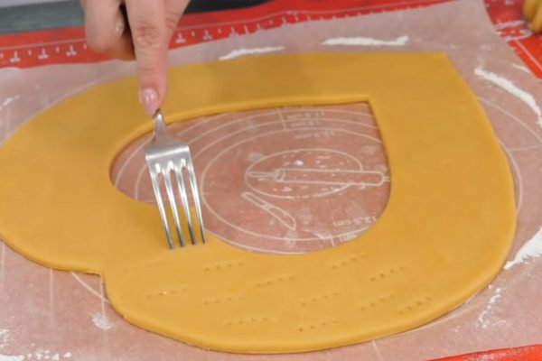 Ольга Матвей показывает, как испечь роскошный торт «Сердце» на 14 февраля, чтобы порадовать вторую половинку