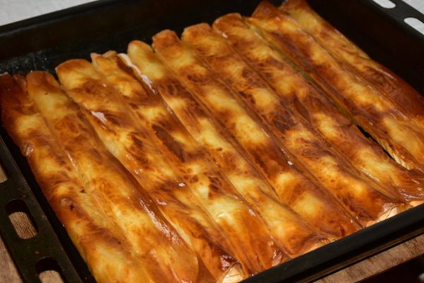 Рецепт трубочек из лаваша в духовке