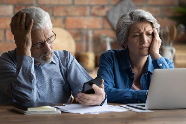 Эксперт по общению с негативными людьми рассказал, как общаться с гражданами, у которых всегда всё плохо