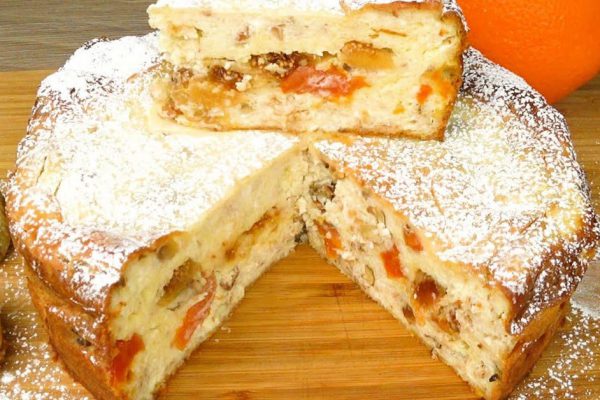 «Королевская творожная шарлотка» и правила ее приготовления