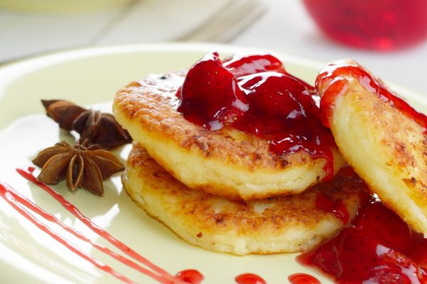 Pan-Fried Cottage Cheese Patties with strawberry jam