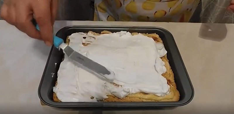 яблочный пирог