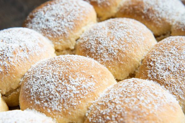 Пошаговое приготовление творожных булочек