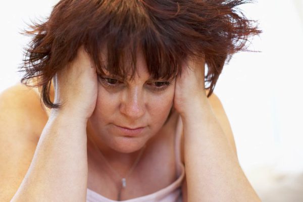 Что делать, если семья мужа хочет спихнуть на руки немощную свекровь