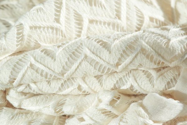 Какое применение найти для старого тюля