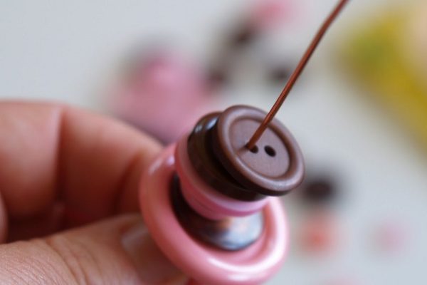 Она взяла обычные цветные пуговицы. Кто бы мог подумать, что получится ТАКАЯ красота!