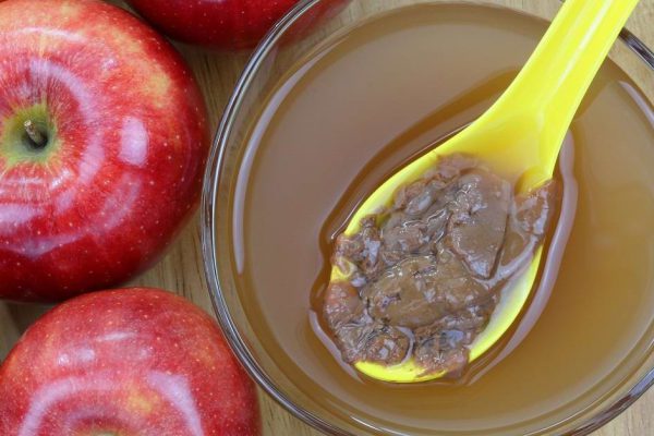 Отчего домашний уксус из яблок получается в разы вкуснее магазинного