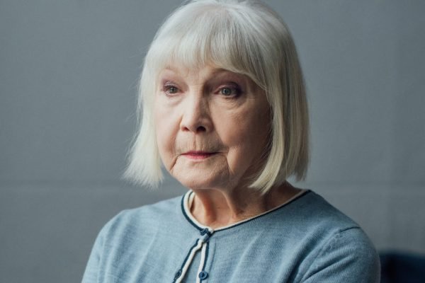 Всю жизнь мы с мужем старались обеспечить детей и вырастить их честными людьми, но они бросили меня на старости лет