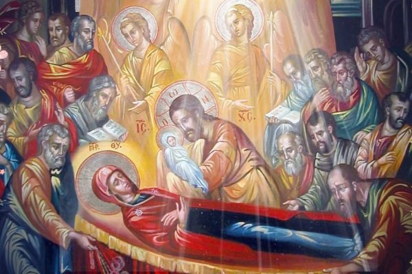 Что надобно сделать женщине в праздник Успения Пресвятой Богородицы