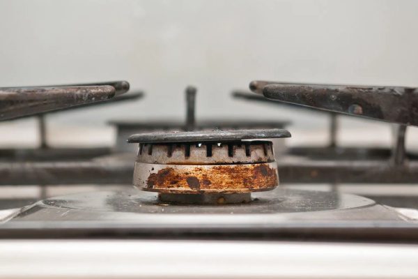 Что нужно проверить, если газовый котел ведет себя громко и своенравно