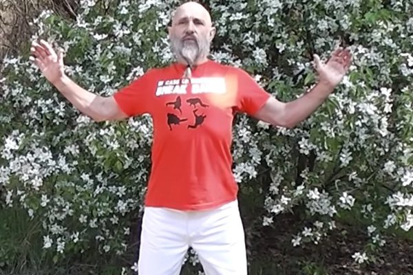 Какое упражнение необходимо выполнять по утрам