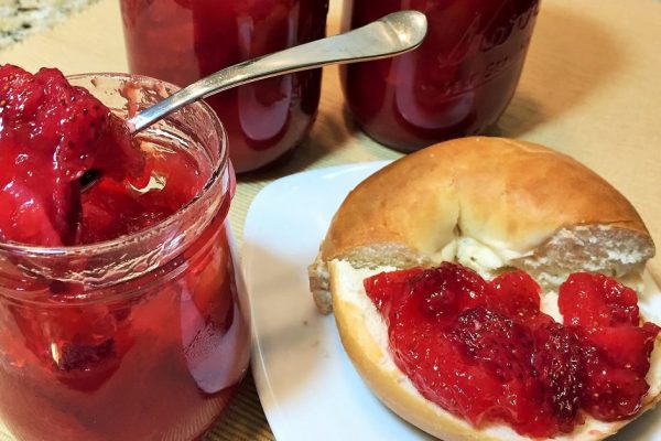 Вот как сварить вкуснейшее варенье без грамма сахара