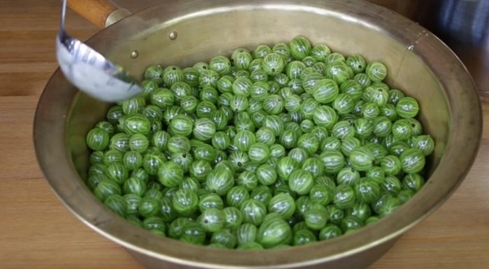 варенье из крыжовника с лимоном