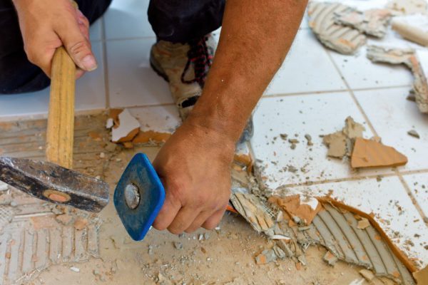 Жизнь необратимо изменилась, когда муж избавился от плитки в туалете