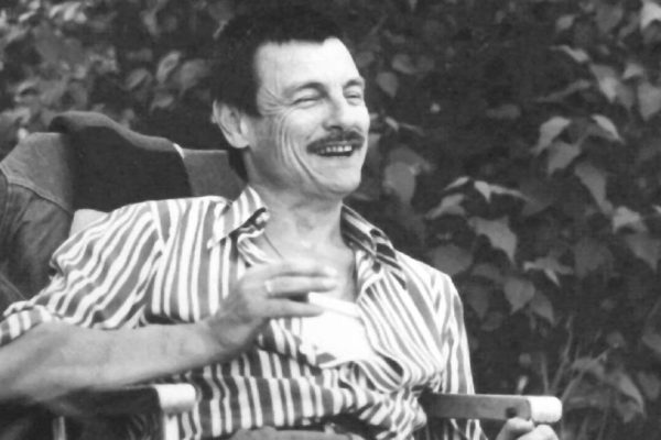 Почему Андрей Тарковский считал, что для женщины естественно страдать во имя любви