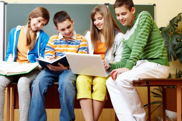 Подборка видеоуроков по физике для грустных школьников