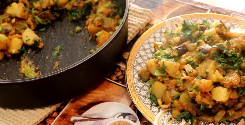 как готовить чыхыртму с баклажанами и перцем