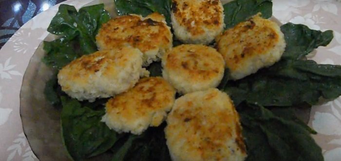 куриные котлеты с яблоком в духовке