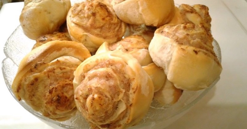 paszteciki mięsne drożdżowe