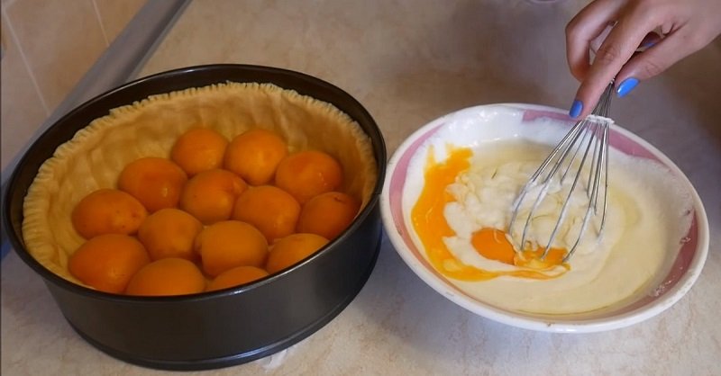 домашний абрикосовый пирог