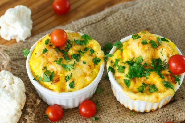 Как приготовить омлет с начинкой в духовке