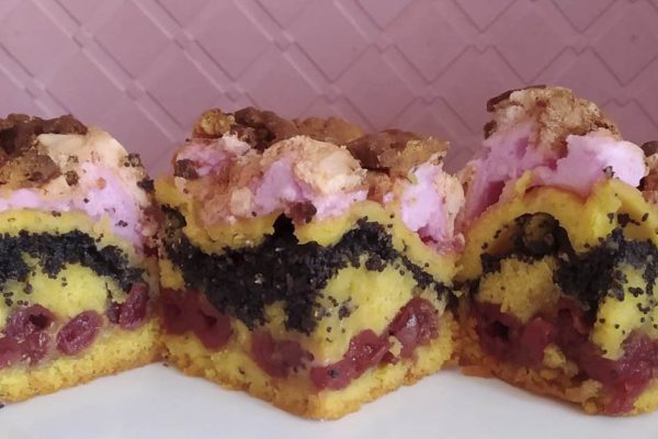 Добротный пляцек «Украинский» по рецепту, которому уже много лет, крем готовить не нужно