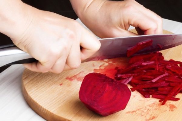 Необычные салаты из свеклы