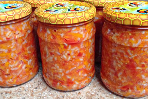 В студенческие годы подсели на салат «Славянская трапеза», закрываю каждый год 20 баночек