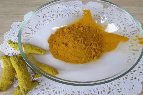 Куркума для эпиляции: настырные волоски покинут лицо мгновенно