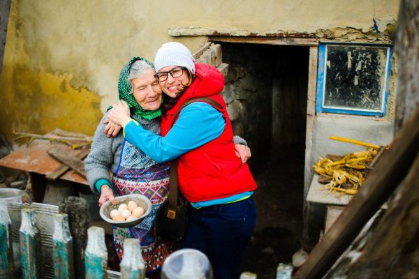 Бизнесмен отправил непутевую дочурку на перевоспитание в деревню, вернется шелковая