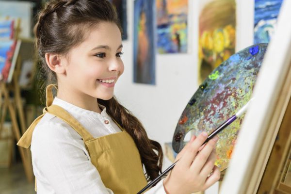 Почему нельзя приводить ребенку кого-то в пример