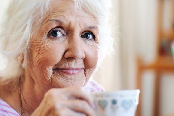 Почему считается, что мужчина в 50 лет еще ого-го, а женщина уже старуха